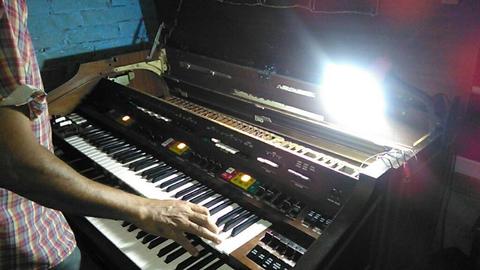 Piano Organo Yamaha Electrone