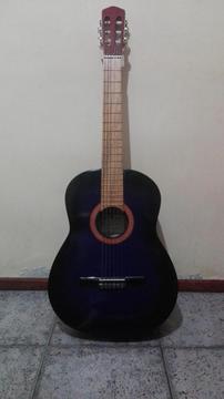 Vendo guitarra criolla