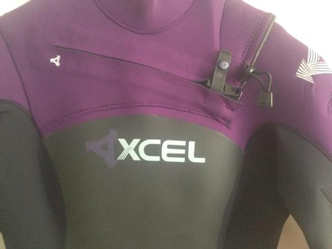 Traje de Neoprene Mujer Talle 8