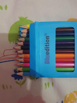 12 Lapices de Colores Brillantes Nuevos