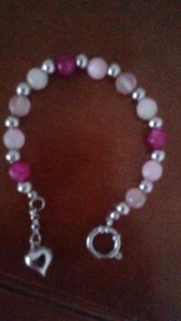 Pulsera De Piedra Y Acero Con Broche Corazon