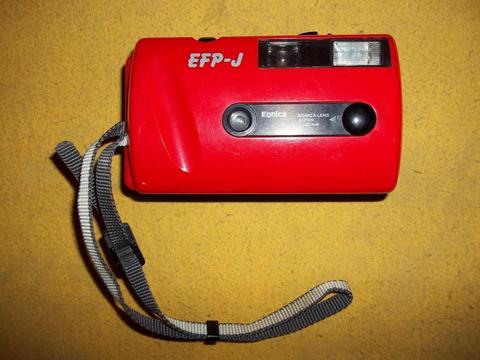 Cámara de fotos Konica EFPJ para rollo