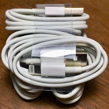 CABLE USB LIGHTNING P/IPHONE