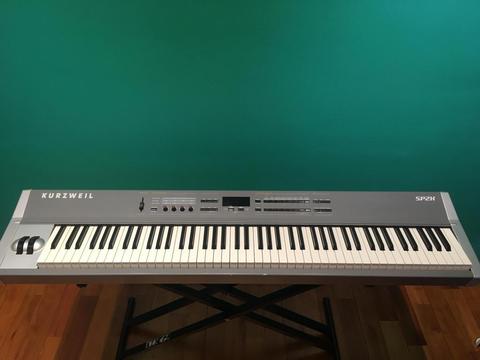 Piano eléctrico KURZWEIL SP2X