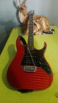 Vendo Guitarra Eléctrica Gio Ibanez