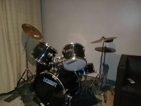 Vendo Bateria Excelente Estado