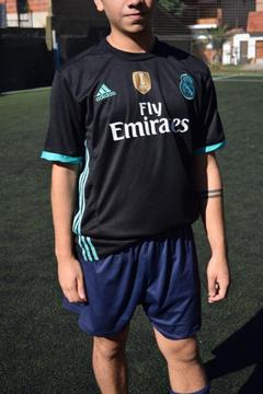 Camiseta suplente Real Madrid Cristiano Ronaldo oferta hasta agotar Stock!