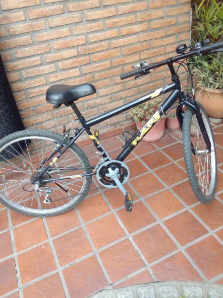 Excelente Bicicleta Mountain Bike Seis Cambios R.24