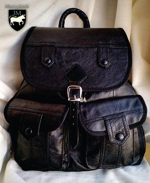 VENDO MOCHILA 100 CUERO VACUNO. MARROQUINERÍA
