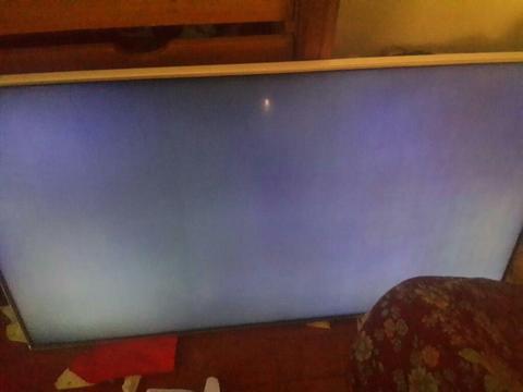 Tv Bgh Smart 3d 50 Pantalla Azul