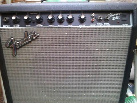 AMPLIFICADOR DE GUITARRA FENDER 25 WATTS