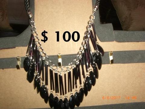 VENDO COLLARES