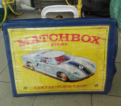 Valija Matchbox made in England década del 70 ó 60