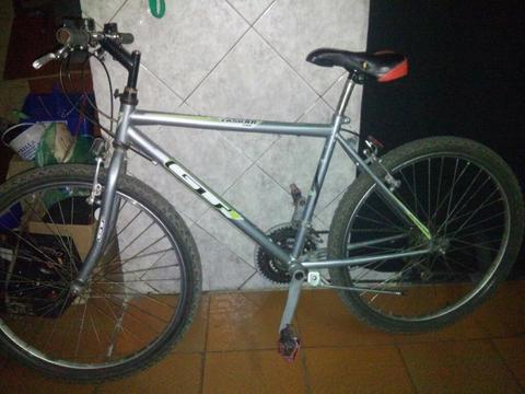 Vendo Rod.26 O Perm. por Cel Igual Valor
