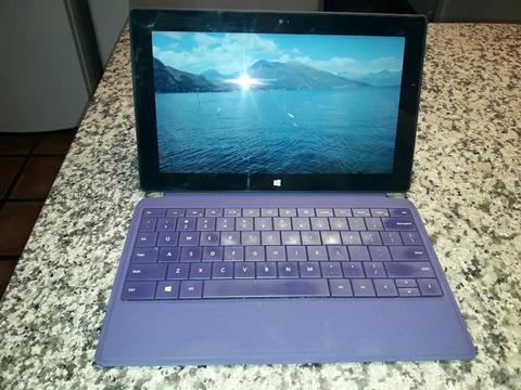Tablet Pc 2 en 1 Microsoft Surface Rt 64