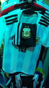 Oferta! Conjuntos de fútbol para chicos!