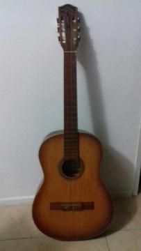 Vendo Guitarra Nicanor Franco. Luthier