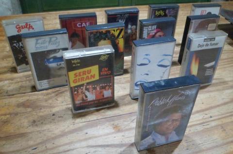 Lote de 13 cassettes originales varios!