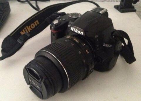 Camara Profesional Nikon D3000