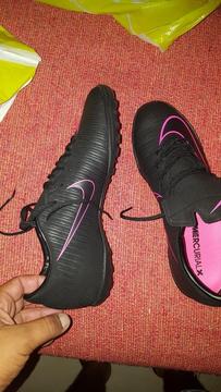 Vendo Nike Mercurial Nuevos Talle 44