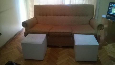 SOFA 3 CUERPOS MUY FIRME.MAS 2 PUF DE REGALO