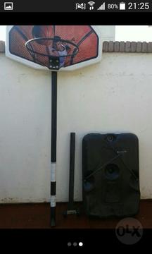 Aro de Basquet con Base de Apoyo Usado