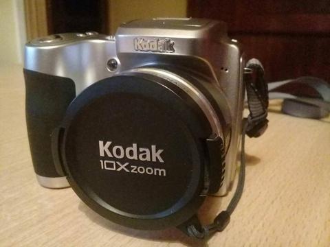 Cámara Digital Kodak Easyshare Z650 Estuche