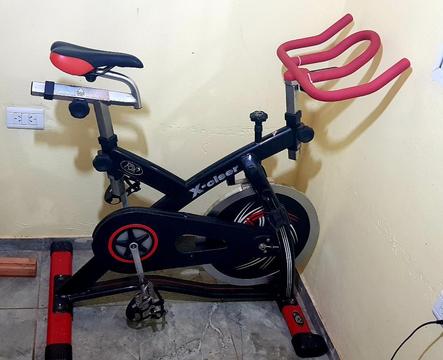 Bicicleta de Spinning Profesional