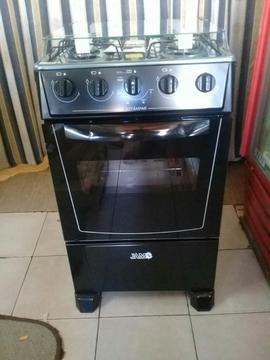 Vendo Cocina Nueva ! Marca Estandar