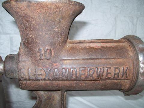 Antigua màquina picadora de carne Alexanderwerk Nª10