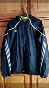 Vendo Urgente Campera Adidas talle M