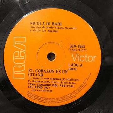 Cuatro discos simples de Nicola Di Bari