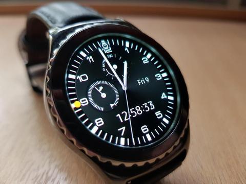 Smartwatch Reloj Samsung Gear S2 Classic Black