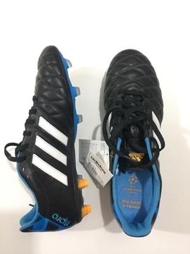 Botines de Futbol ADIDAS