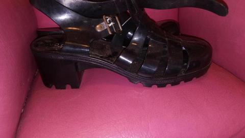 Zapatos Muaa Negros, Usados T38