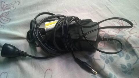 CARGADORES NOTEBOOK/NET 15V Y 12V