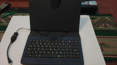 Teclado para Tablet de 7 a 8 Pulgadas