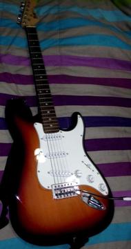 Guitarra Electrica Field Stratocaster