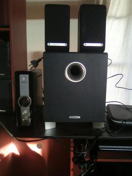 Vendo Parlantes 3.1 Edifier