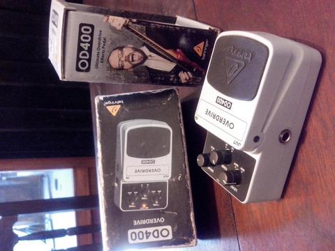 Vendo Pedal Behringer Overdrive OD400