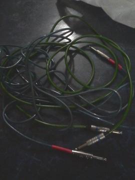 Vendo cables para microfonos y otros accesorios