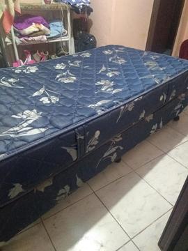 Vendo Sommier Casi Nuevo 100*190 Espejo