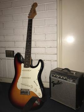 Guitarra Fender Stratocaster Squier+Ampl