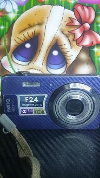 Vendo Camara Benq 16mpx con Funda