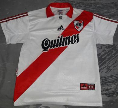 Camiseta River Plate