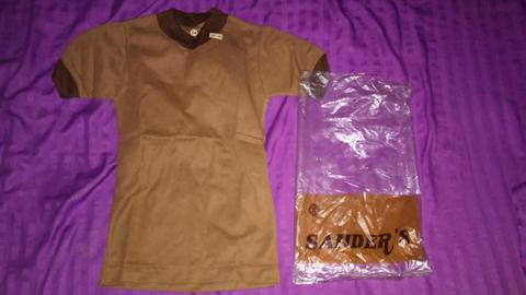 Polera marca Sander's