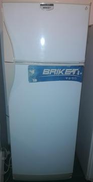 Vendo Heladera con Freezer