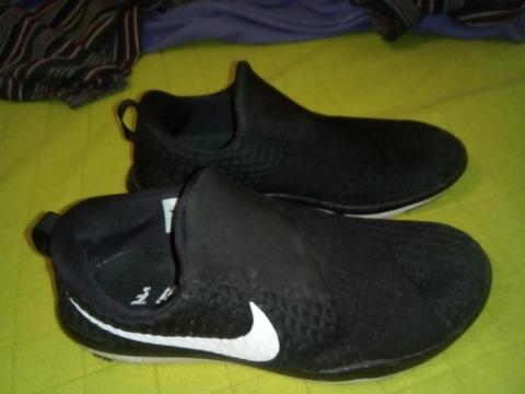 Zapatillas Nike Free Connect - Negro Muj