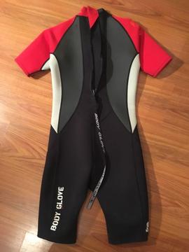 Traje de Neoprene nuevo