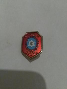 Antiguo Pin Escudo de la Provincia de Salta . años 1970s